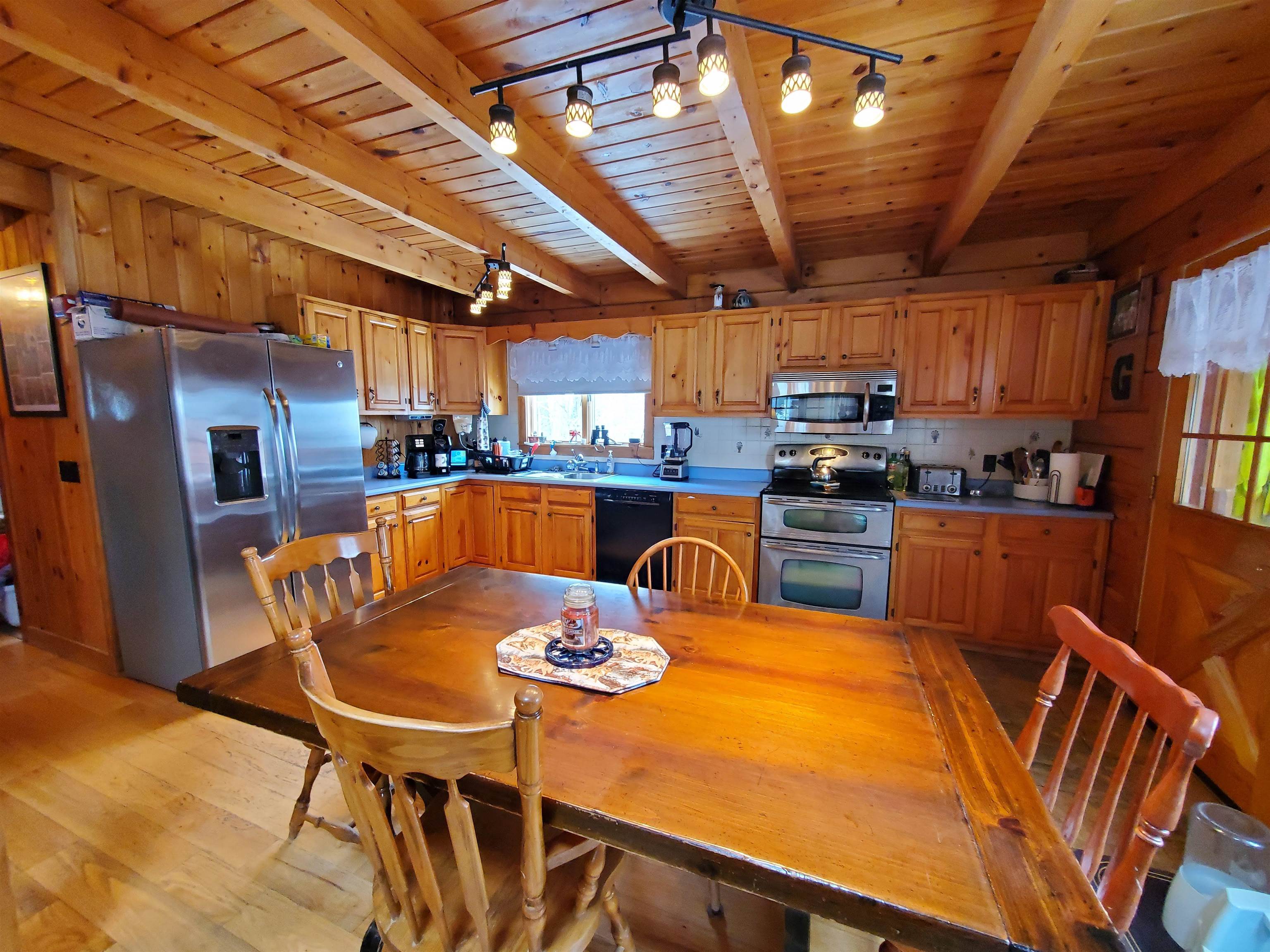 52 Oak Hill Road Enfield, NH 03748 - Photo 9 of 42