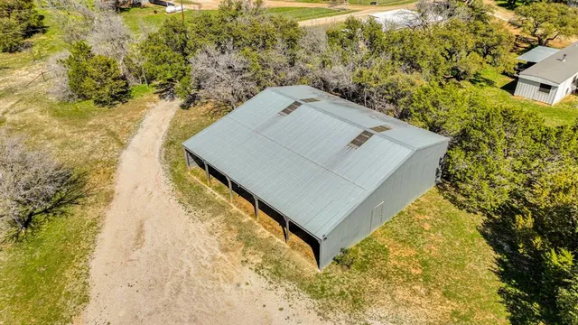 $365,000 | 504 Doe Lane, Graham, TX 76450