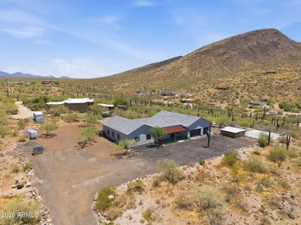 $949,000 | 43131 North 20th Street, New River, AZ 85087