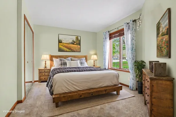 $290,000 | 1 Boulder Court, Nappanee, IN 46550