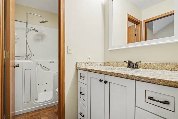 $290,000 | 1 Boulder Court, Nappanee, IN 46550
