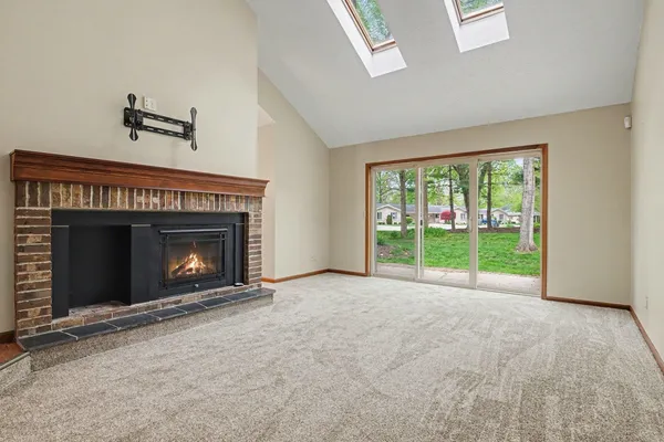 $290,000 | 1 Boulder Court, Nappanee, IN 46550