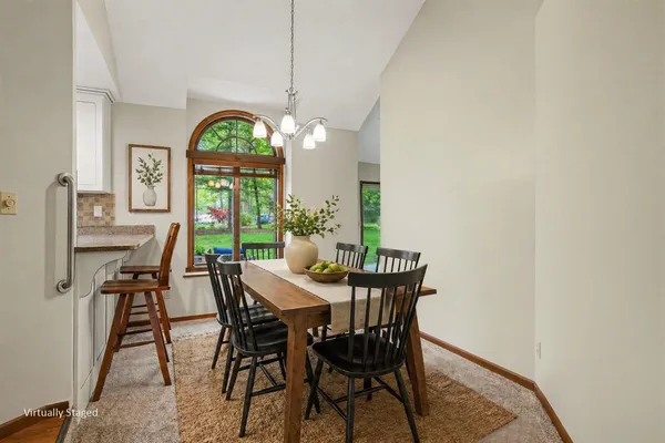 $290,000 | 1 Boulder Court, Nappanee, IN 46550