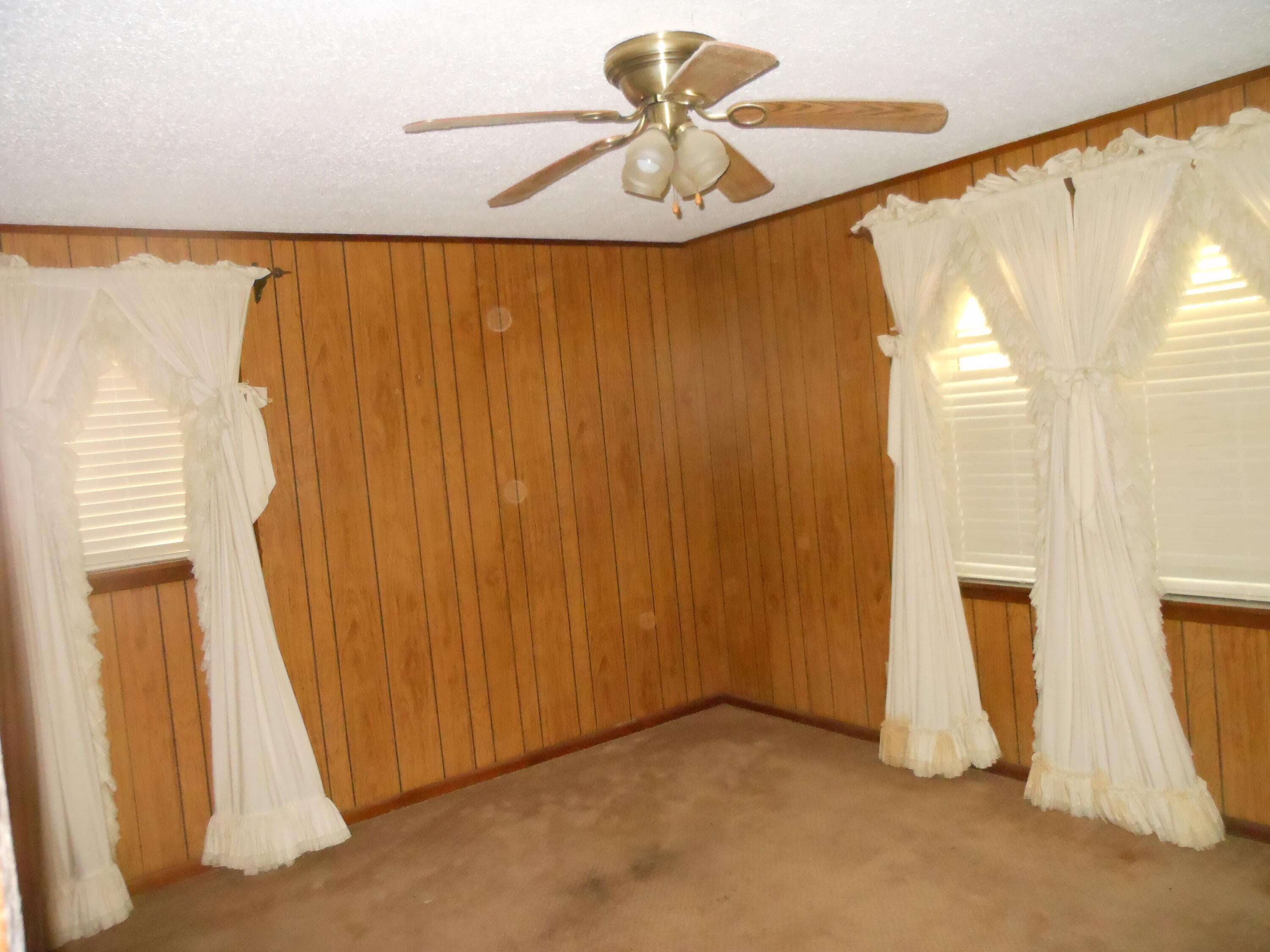 1460 Chapman Road Pontotoc, MS 38863 - Photo 14 of 19 Gallery Image 14