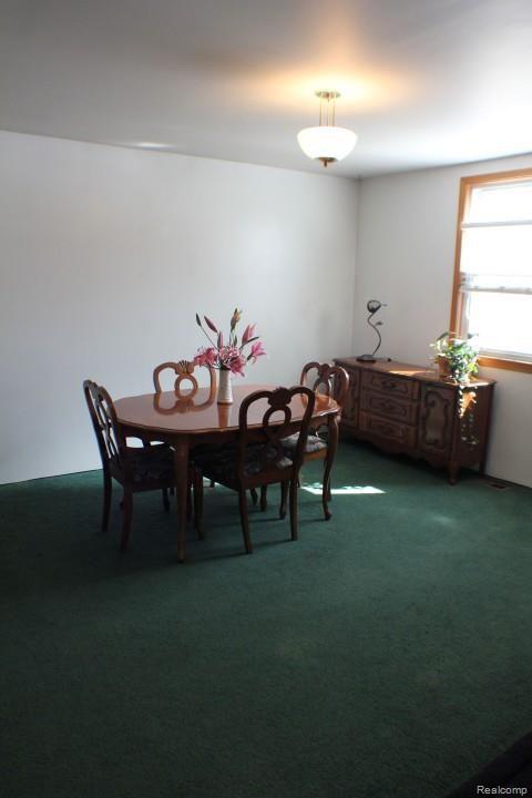 3002 Harvard Road Royal Oak, MI 48073 - Photo 8 of 16 Dining Room.jpg