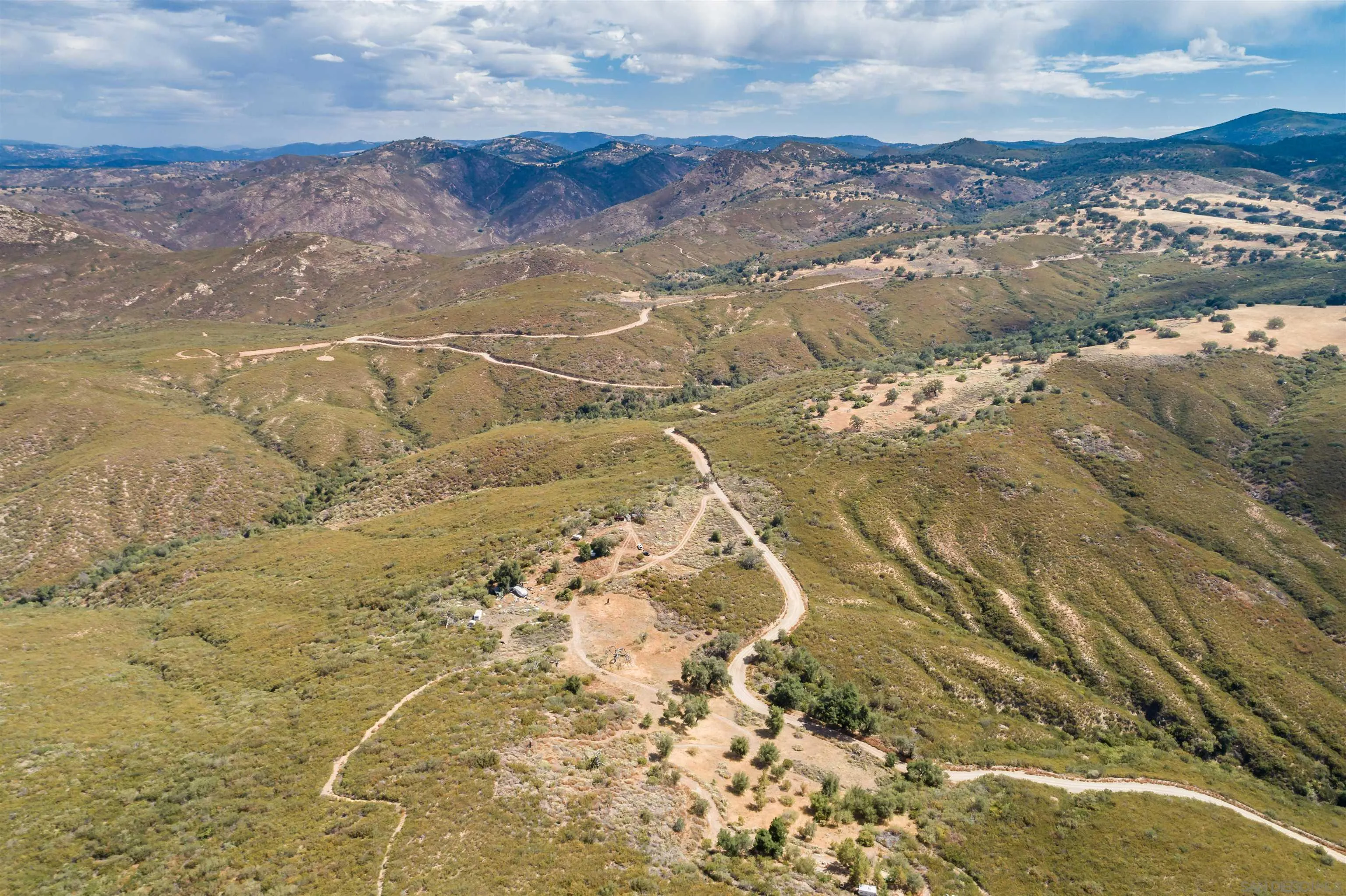 Boulder Creek Road Julian, CA 92036 - Photo 2 of 23 a view of city and mountain