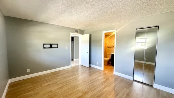 $1,650 | 8040 North Colony Circle, Unit 207, Tamarac, FL 33321