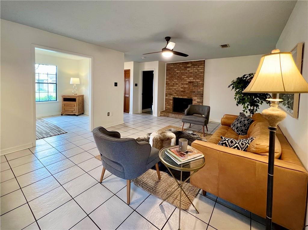 708 Park Ridge Drive River Ridge, LA 70123 - Photo 3 of 15