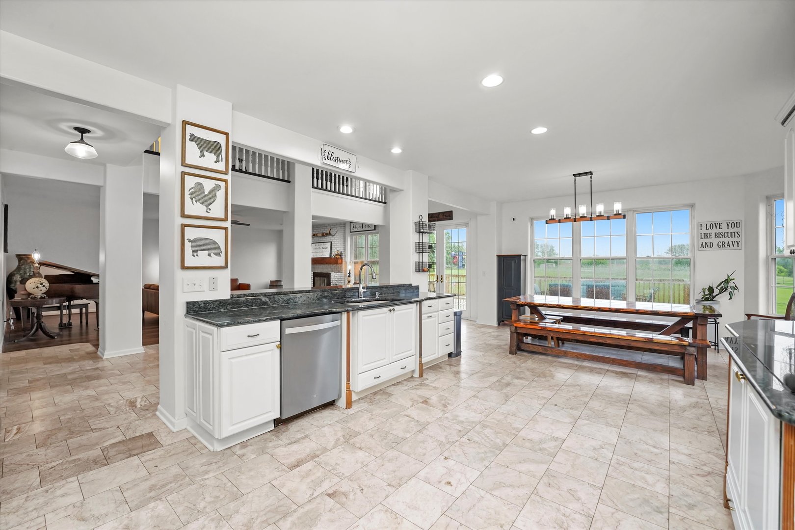 16512 Nelson Road Woodstock, IL 60098 - Photo 8 of 50
