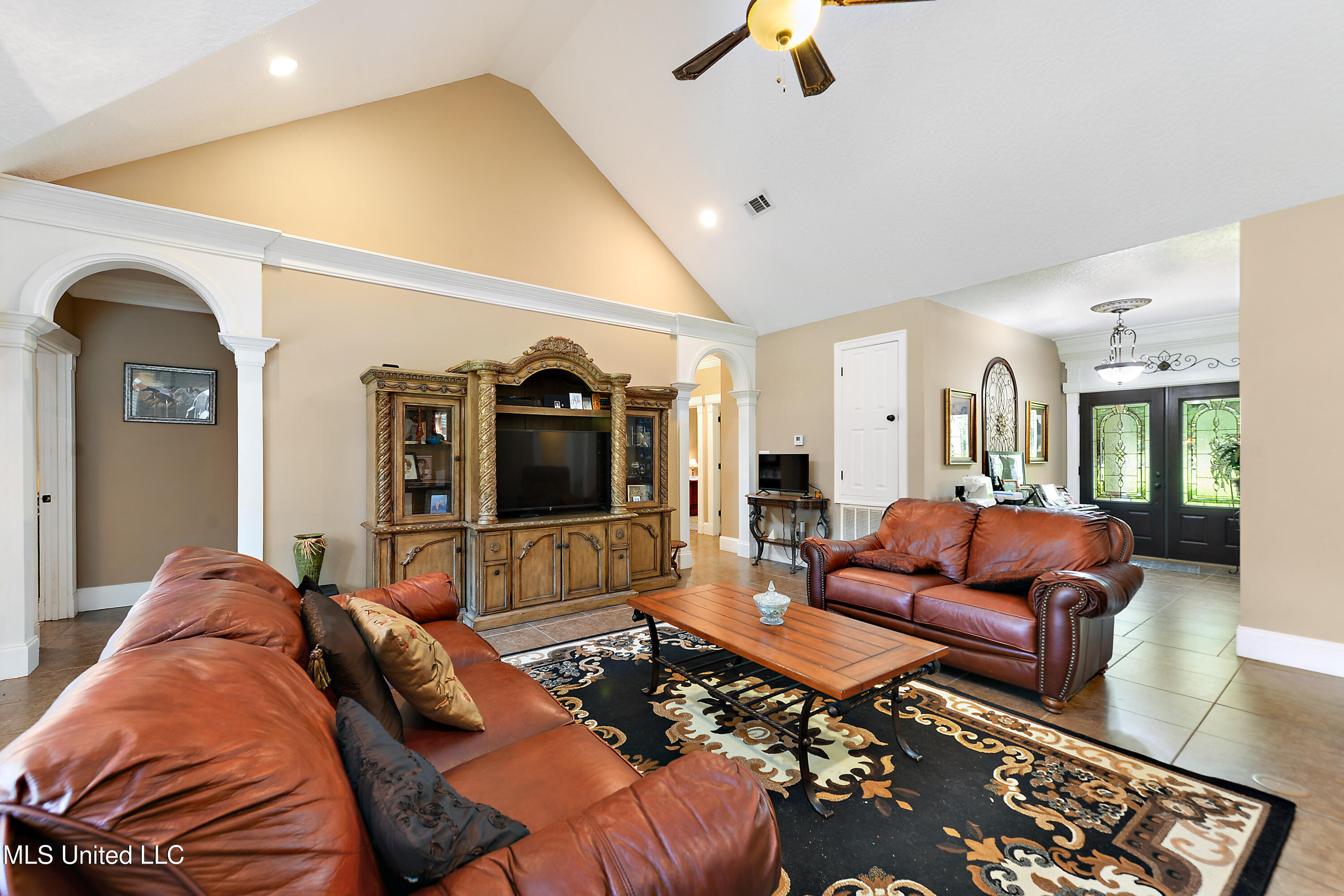 24000 Robert E Lee Road Lucedale, MS 39452 - Photo 4 of 62 005