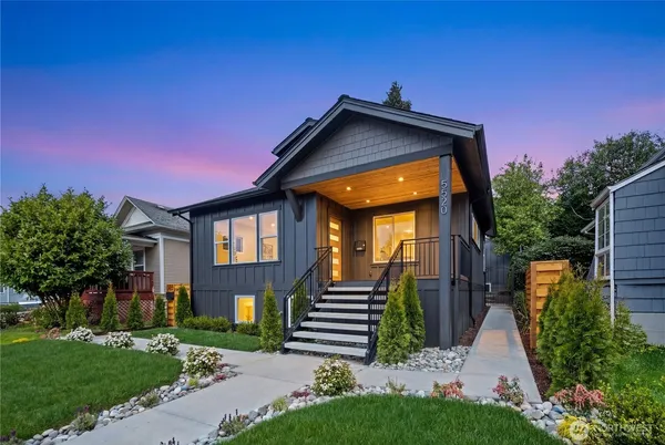 $2,660,000 | 5520 Brooklyn Avenue Northeast, Seattle, WA 98105