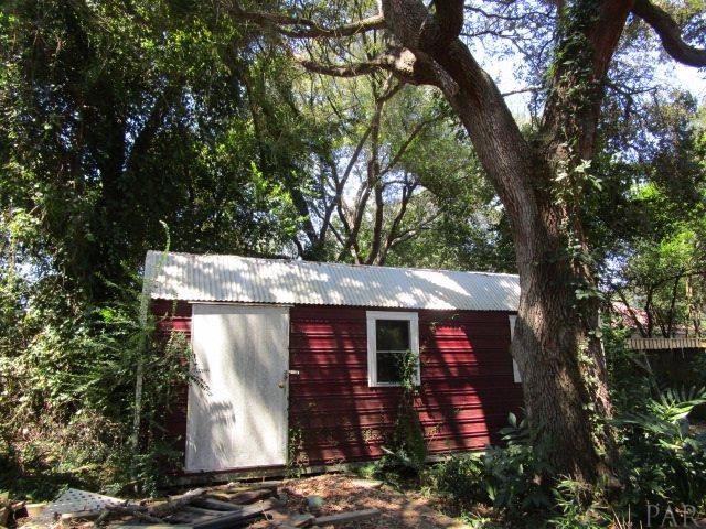 7040 Oakcliff Road Pensacola, FL 32526 - Photo 12 of 13 Gallery Image 12