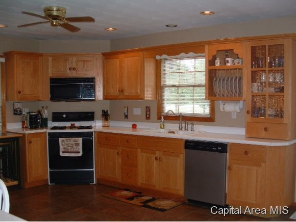 11382 Timber View Lane Athens, IL 62613 - Photo 13 of 20 Gallery Image 13