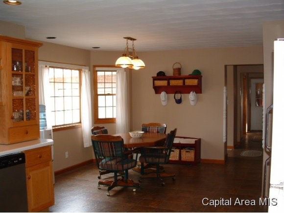 11382 Timber View Lane Athens, IL 62613 - Photo 15 of 20 Gallery Image 15