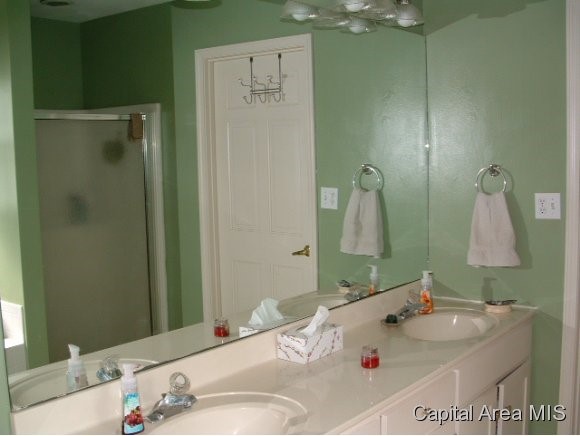11382 Timber View Lane Athens, IL 62613 - Photo 8 of 20 Gallery Image 8