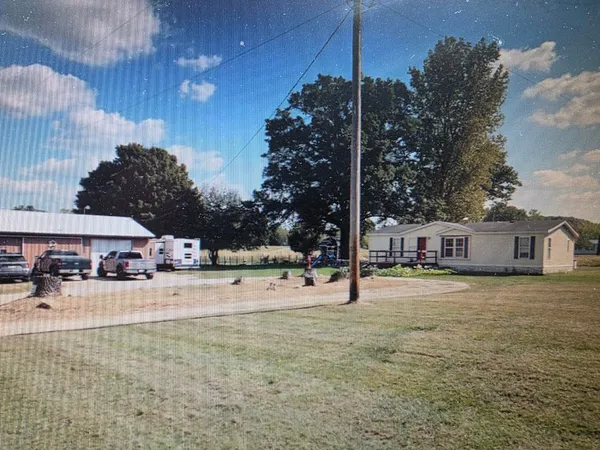 $140,000 | 29510 S Drive North, Springport, MI 49284