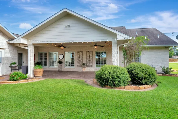 $649,000 | 444 County Road 237, Ganado, TX 77962