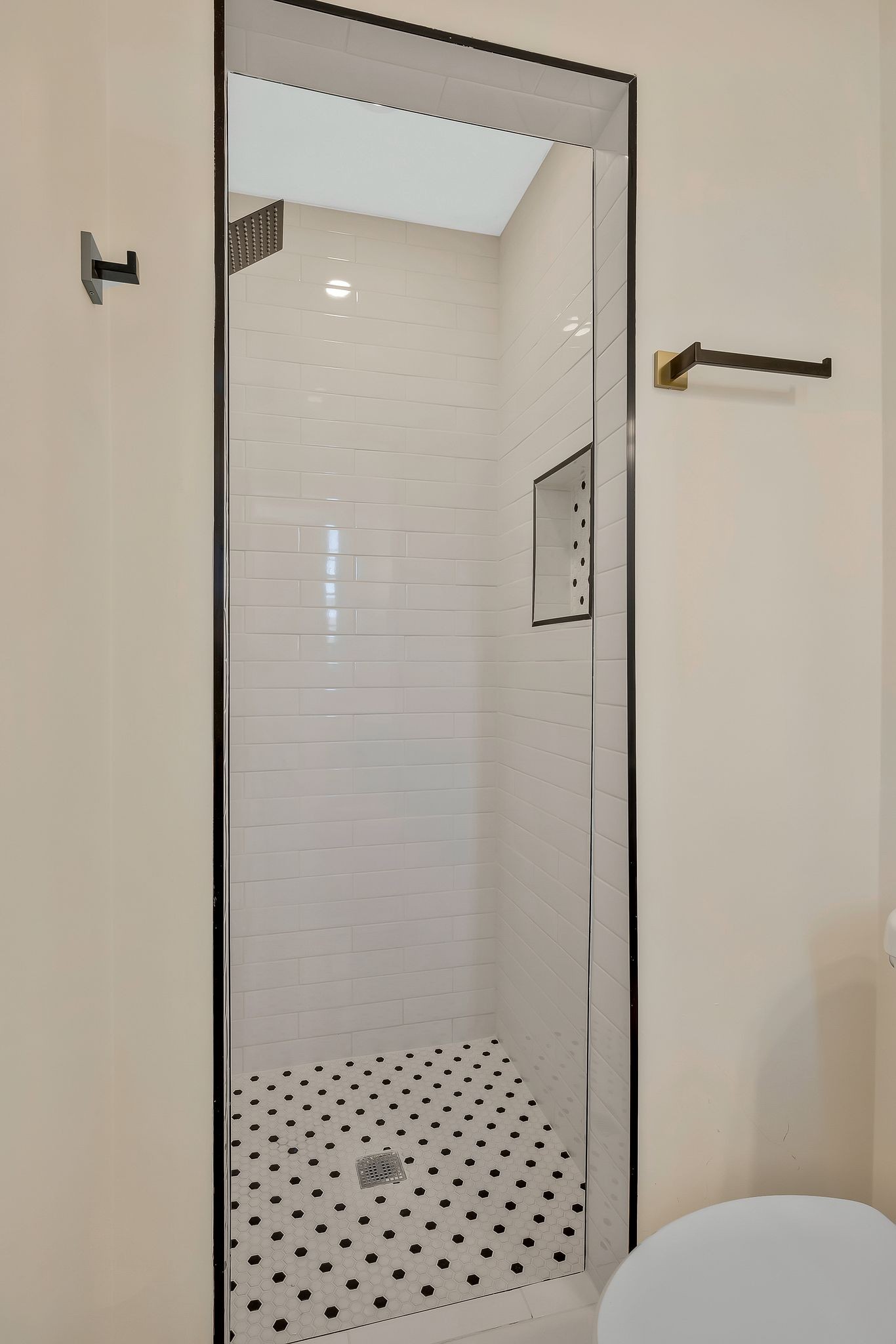 267 Bell Road Nashville, TN 37217 - Photo 21 of 28 All new shower.