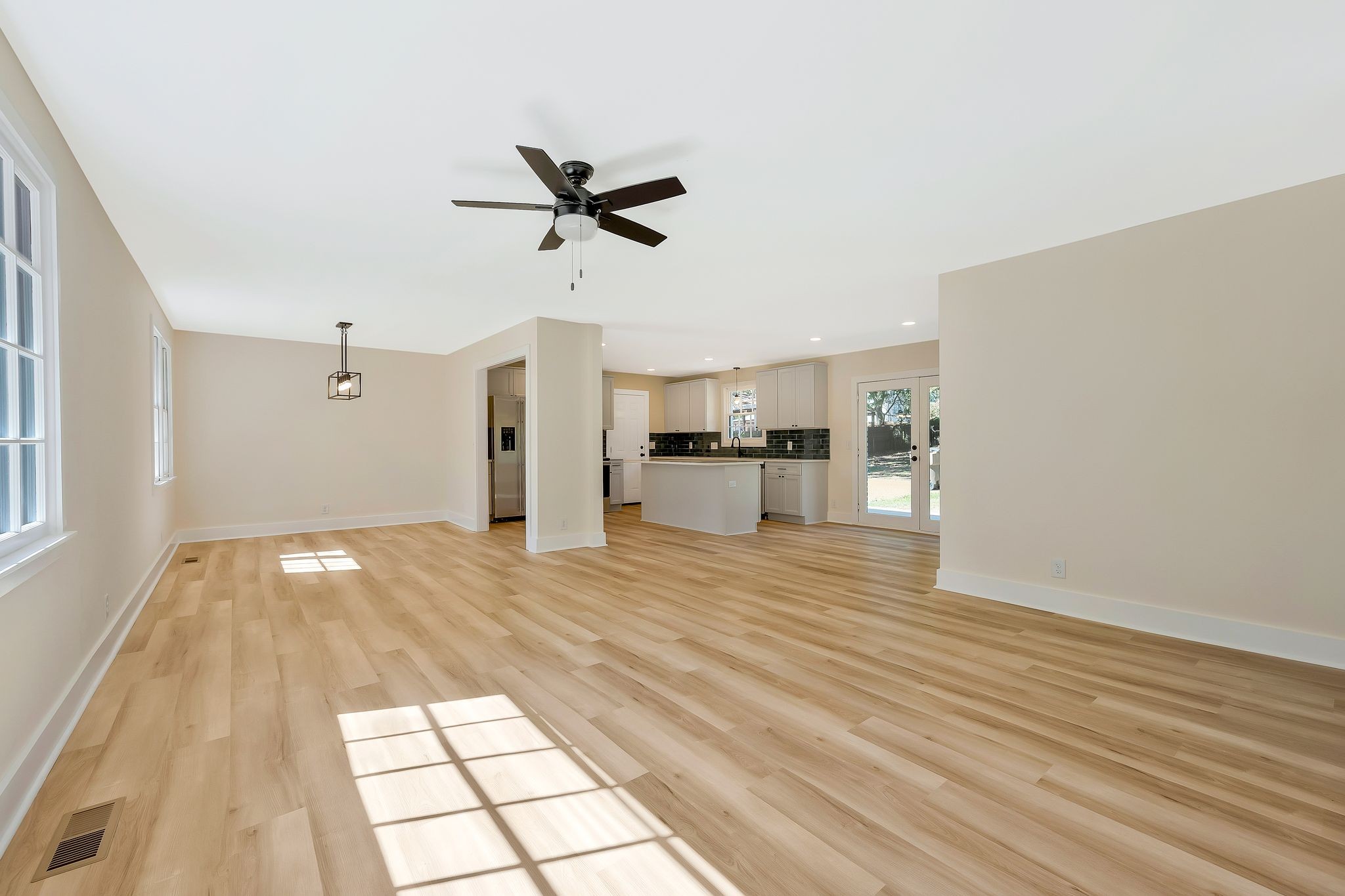 267 Bell Road Nashville, TN 37217 - Photo 28 of 28 Open floor plan.