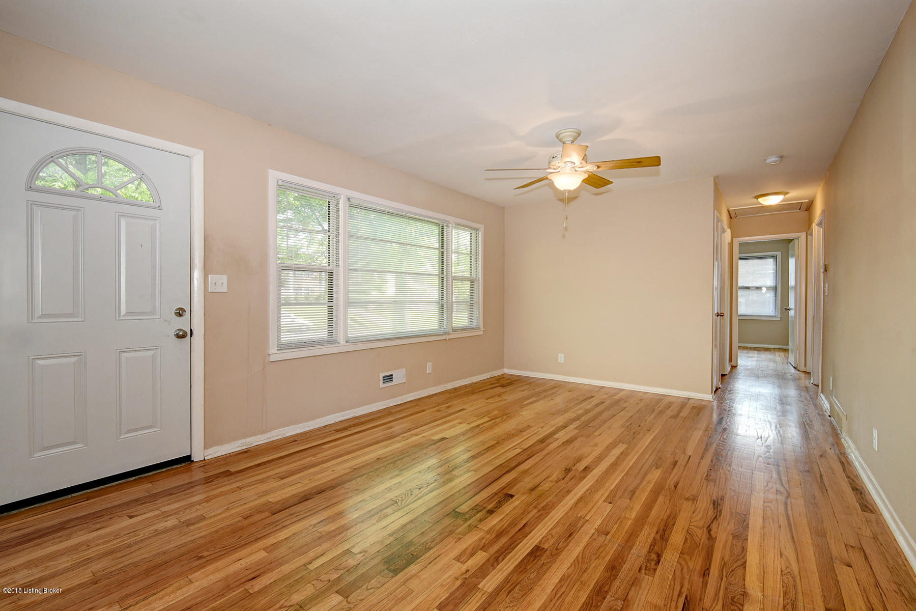 12312 Hardwick Road Louisville, KY 40243 - Photo 5 of 20 Hardwick by C W Davis 0006