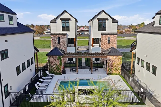 $494,990 | 9211 Fort George Street, Houston, TX 77063