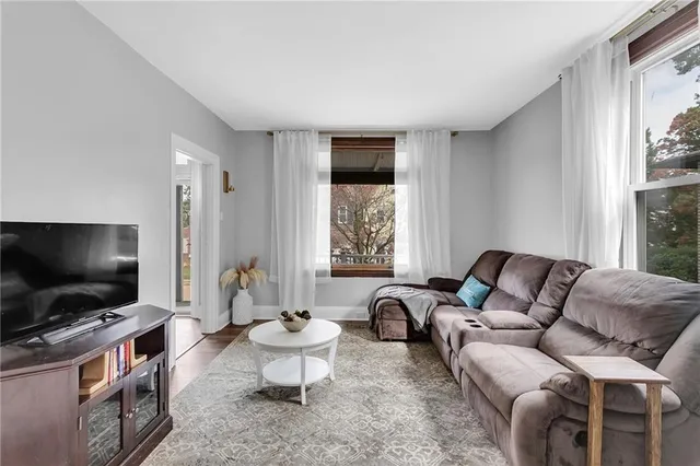 $2,750 | 713 Clinton Place, Pittsburgh, PA 15202