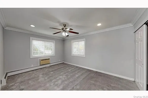 $2,595 | 59 Eastwood Avenue, Unit I78A, Deer Park, NY 11729