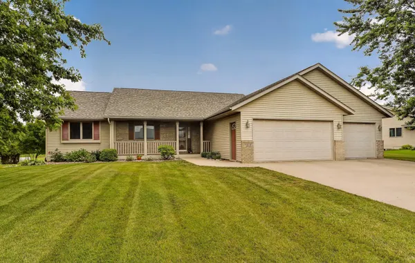 $499,900 | 217 Whispering Hills Drive, St. Charles, MN 55972