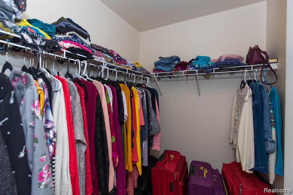 41578 Mitchell Road Novi, MI 48377 - Photo 31 of 46 31.jpg