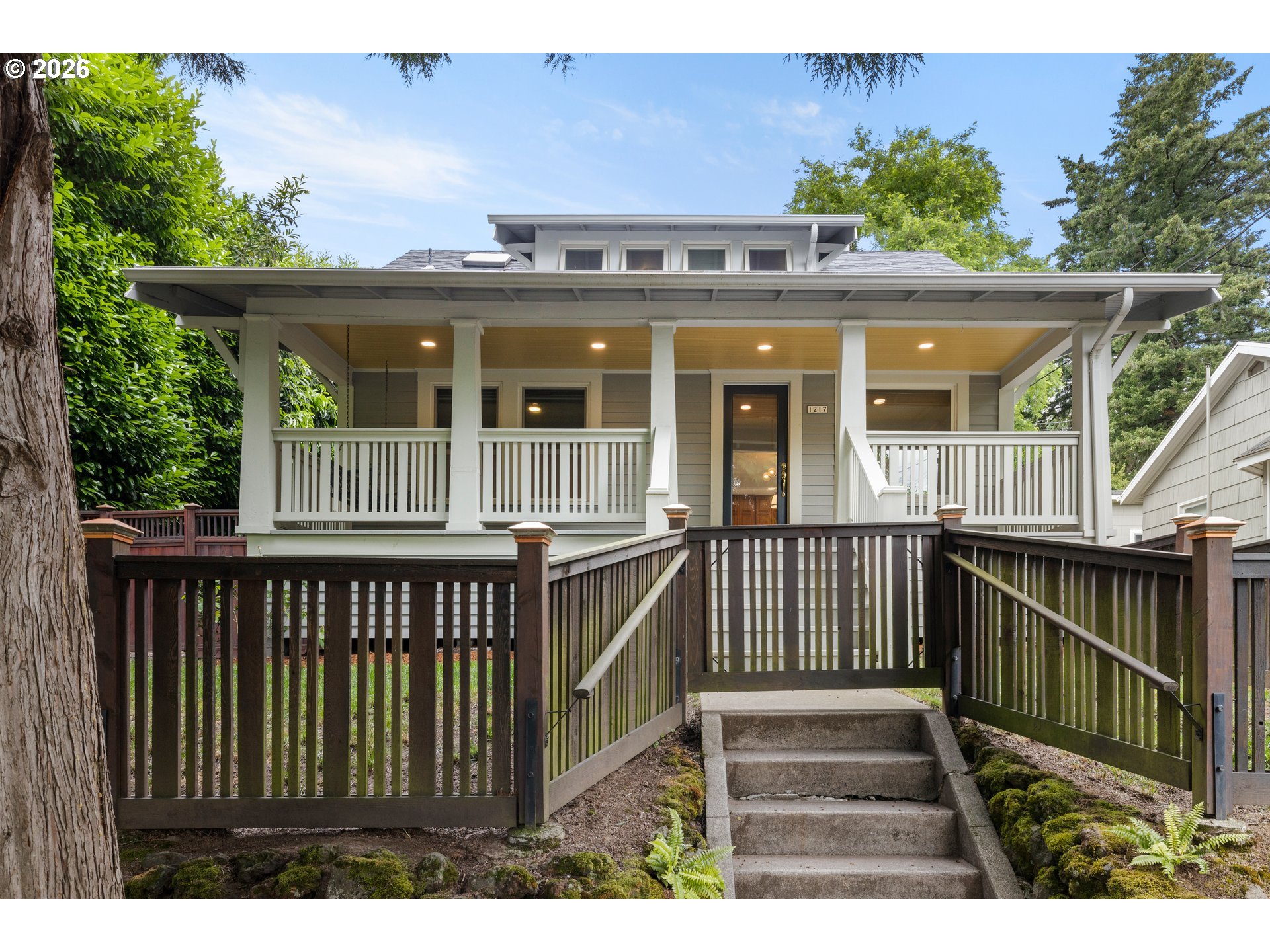 1217 Southwest Spring Garden Street Portland, OR 97219 - Photo 43 of 46 Gallery Image 43