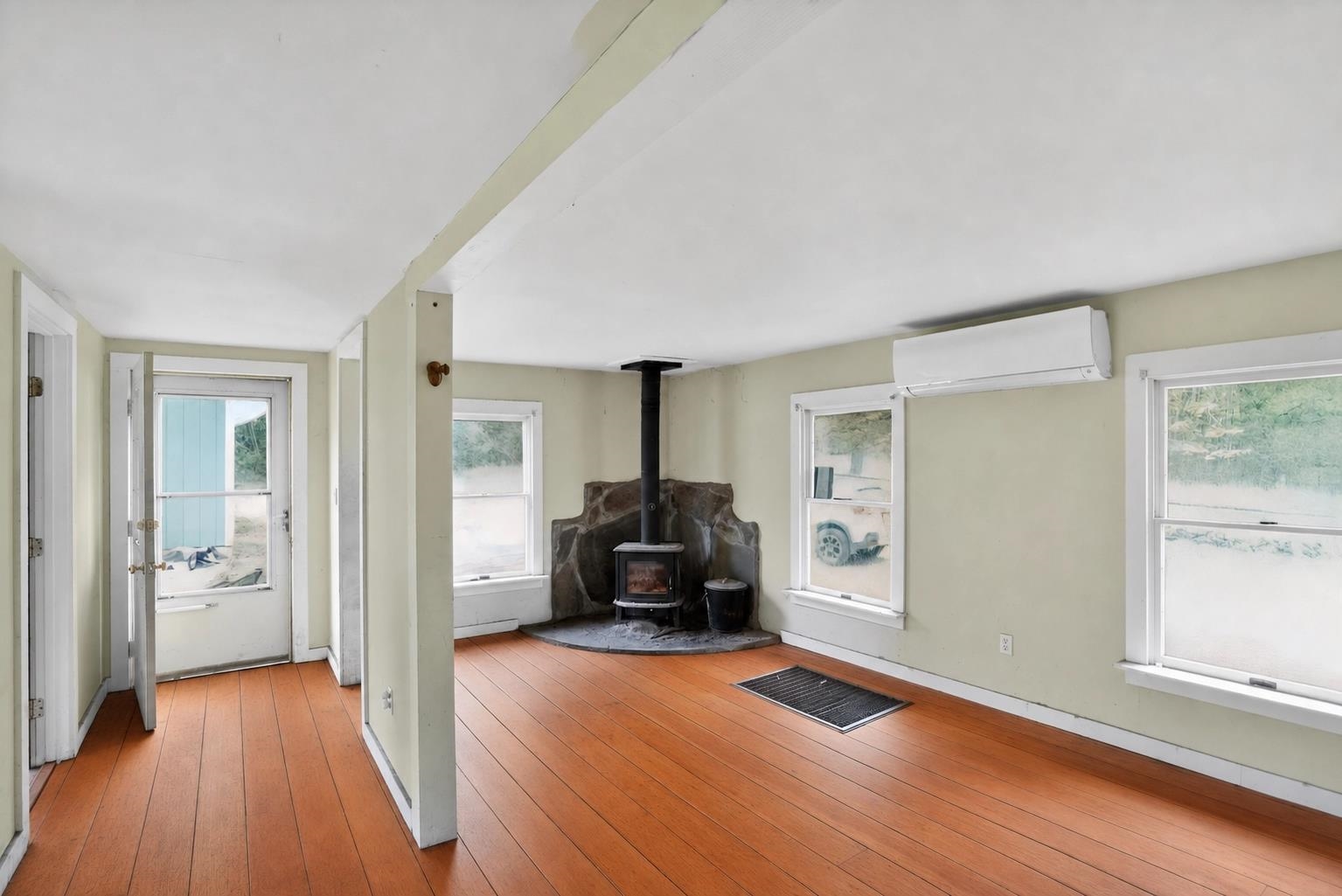 1610 Carlisle Hill Road Goshen, VT 05733 - Photo 8 of 15
