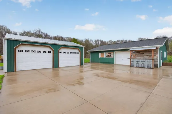 $469,900 | 5895 Rogers Road, Parma, MI 49269