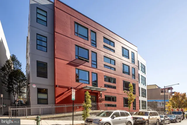 $3,500 | 2337 Champlain Street Northwest, Unit 102, Washington, DC 20009