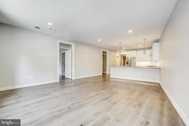 $3,500 | 2337 Champlain Street Northwest, Unit 102, Washington, DC 20009