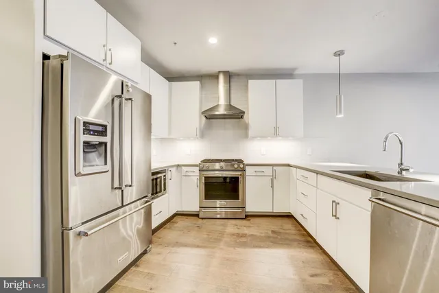 $3,500 | 2337 Champlain Street Northwest, Unit 102, Washington, DC 20009