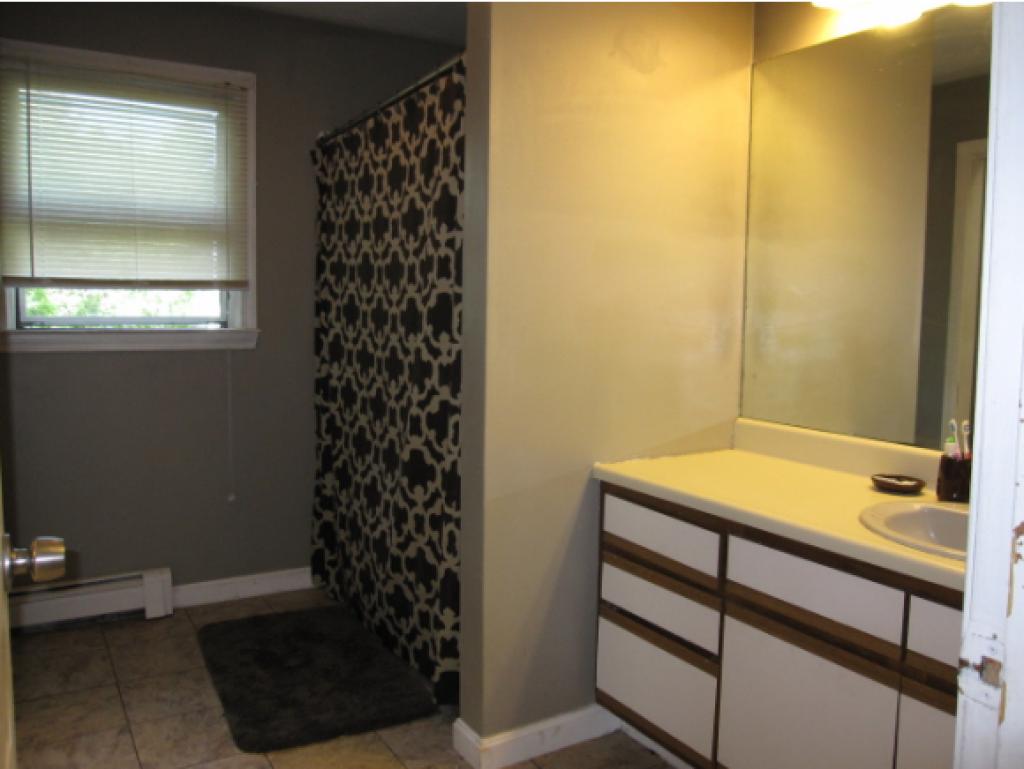 25 West Rosedale Avenue Manchester, NH 03103 - Photo 15 of 35 Gallery Image 15