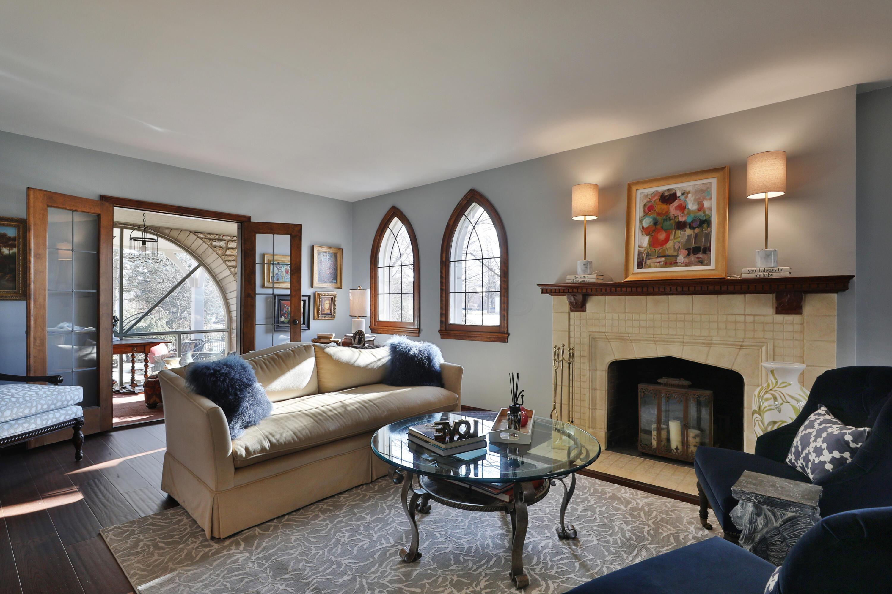 2324 Coventry Road Columbus, OH 43221 - Photo 11 of 139 Gallery Image 11