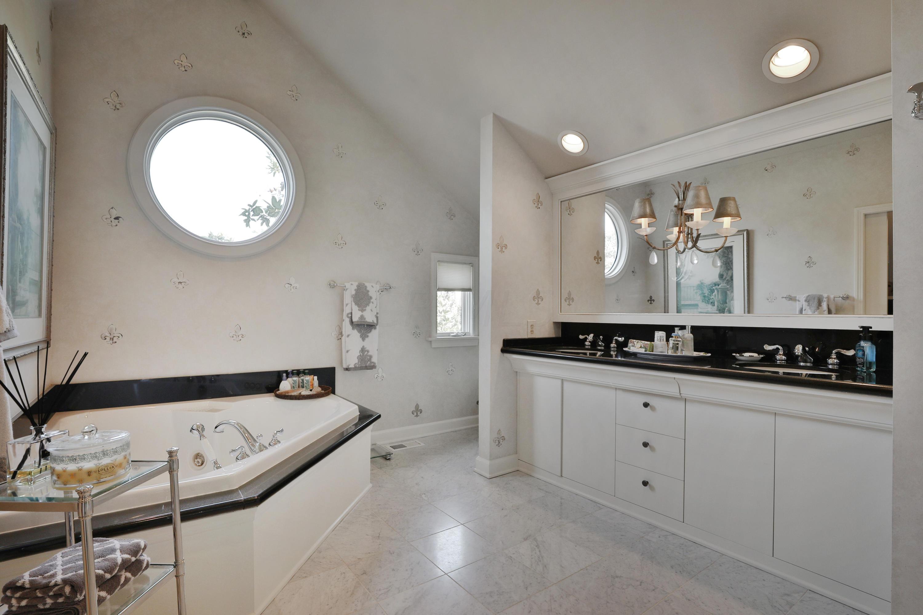 2324 Coventry Road Columbus, OH 43221 - Photo 123 of 139 Gallery Image 123