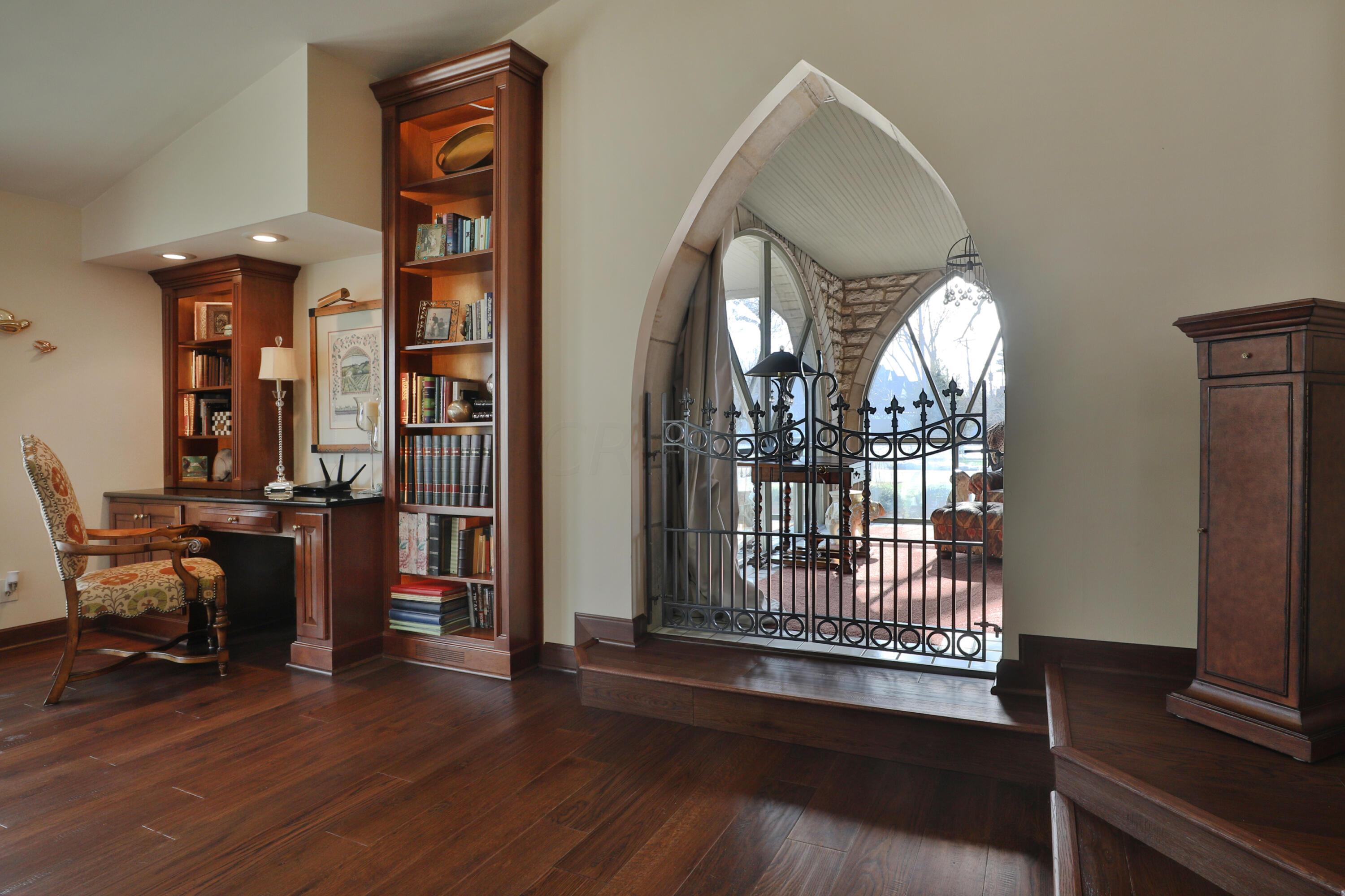 2324 Coventry Road Columbus, OH 43221 - Photo 20 of 139 Gallery Image 20