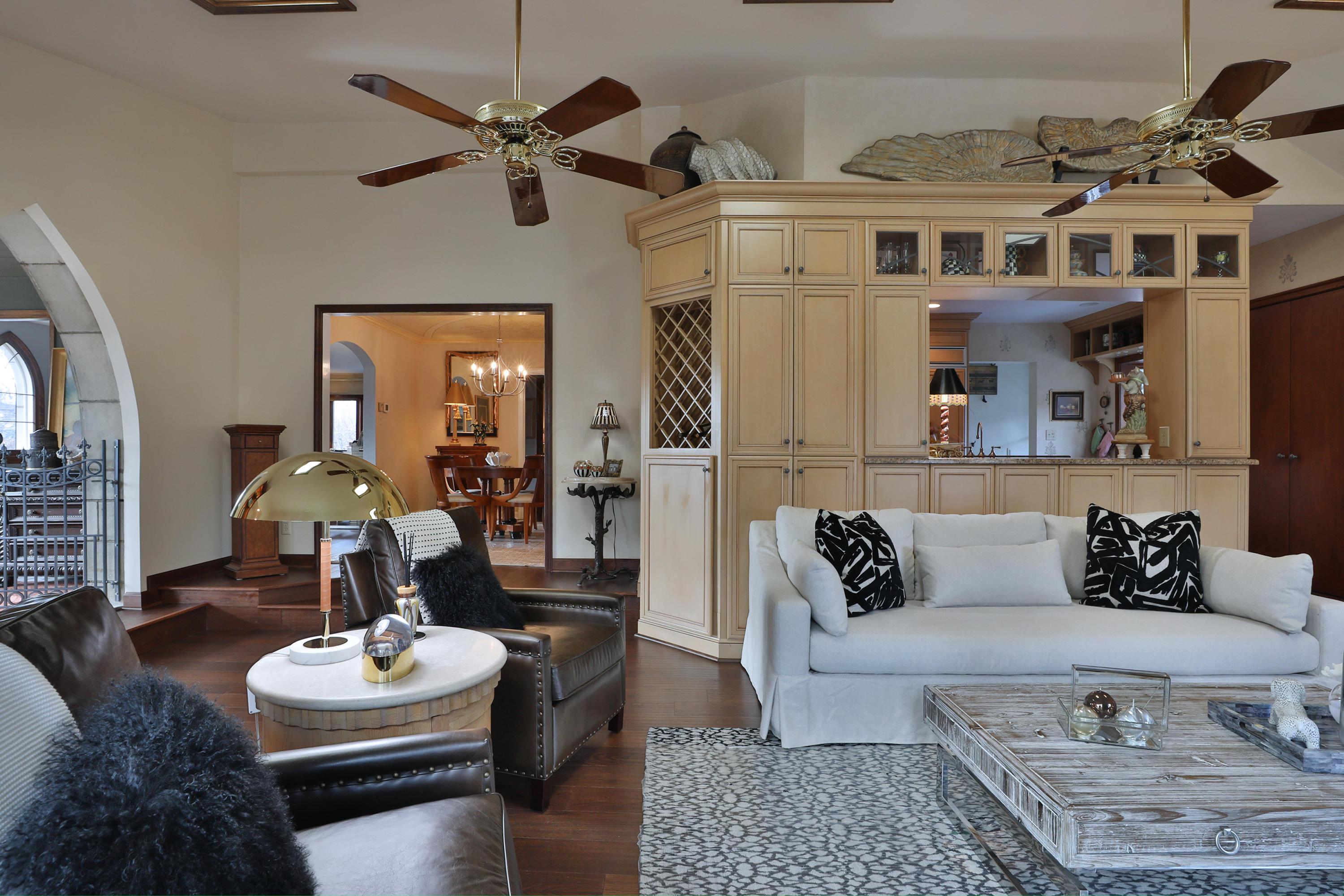 2324 Coventry Road Columbus, OH 43221 - Photo 26 of 139 Gallery Image 26