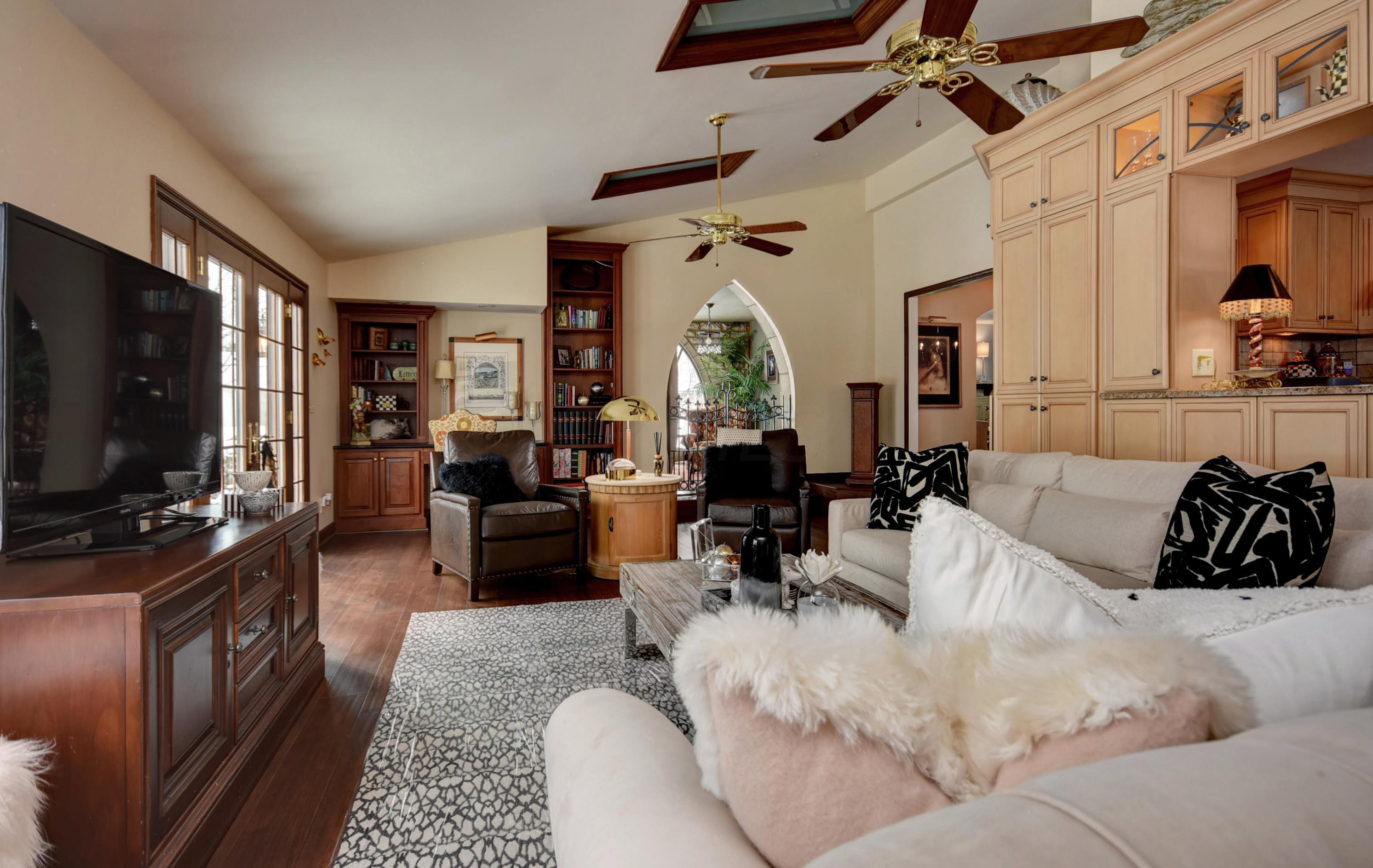 2324 Coventry Road Columbus, OH 43221 - Photo 47 of 139 Gallery Image 47
