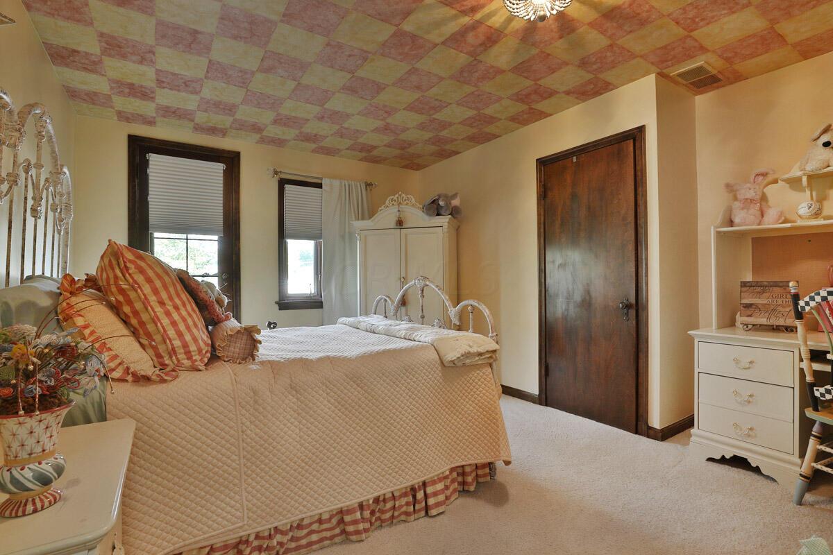 2324 Coventry Road Columbus, OH 43221 - Photo 63 of 139 Gallery Image 63