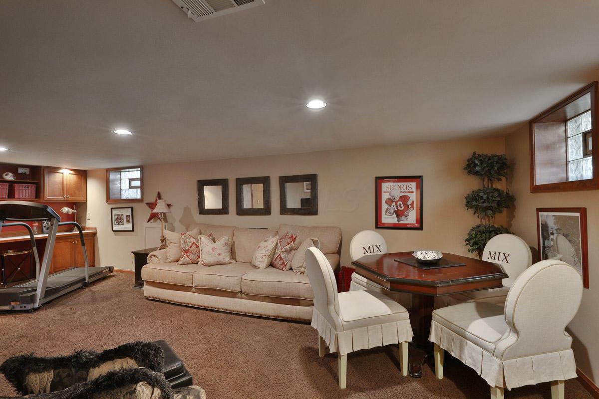 2324 Coventry Road Columbus, OH 43221 - Photo 79 of 139 Gallery Image 79