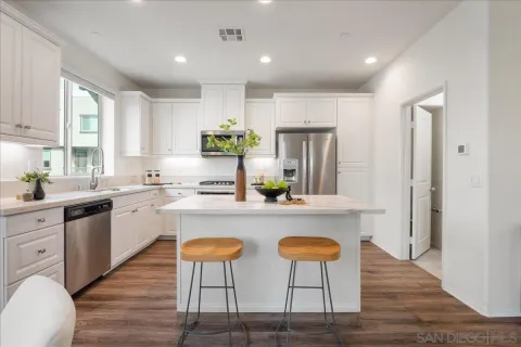 $649,000 | 2325 Verano Wy. Way, Vista, CA 92081