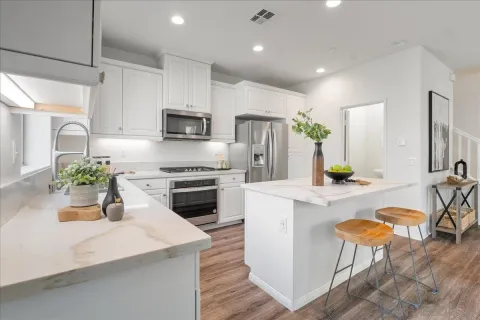 $649,000 | 2325 Verano Wy. Way, Vista, CA 92081