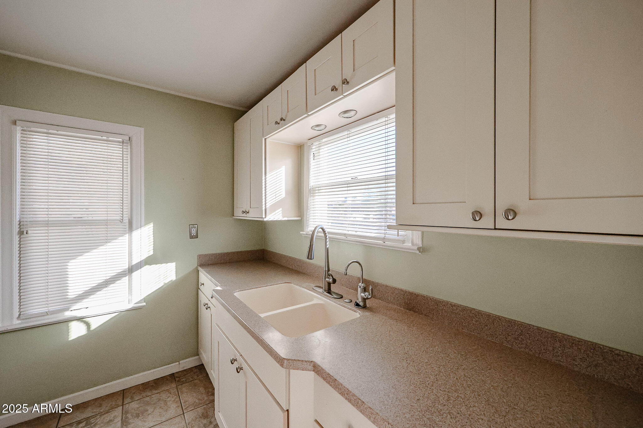 2232 North 13th Street Phoenix, AZ 85006 - Photo 13 of 27 B (3)