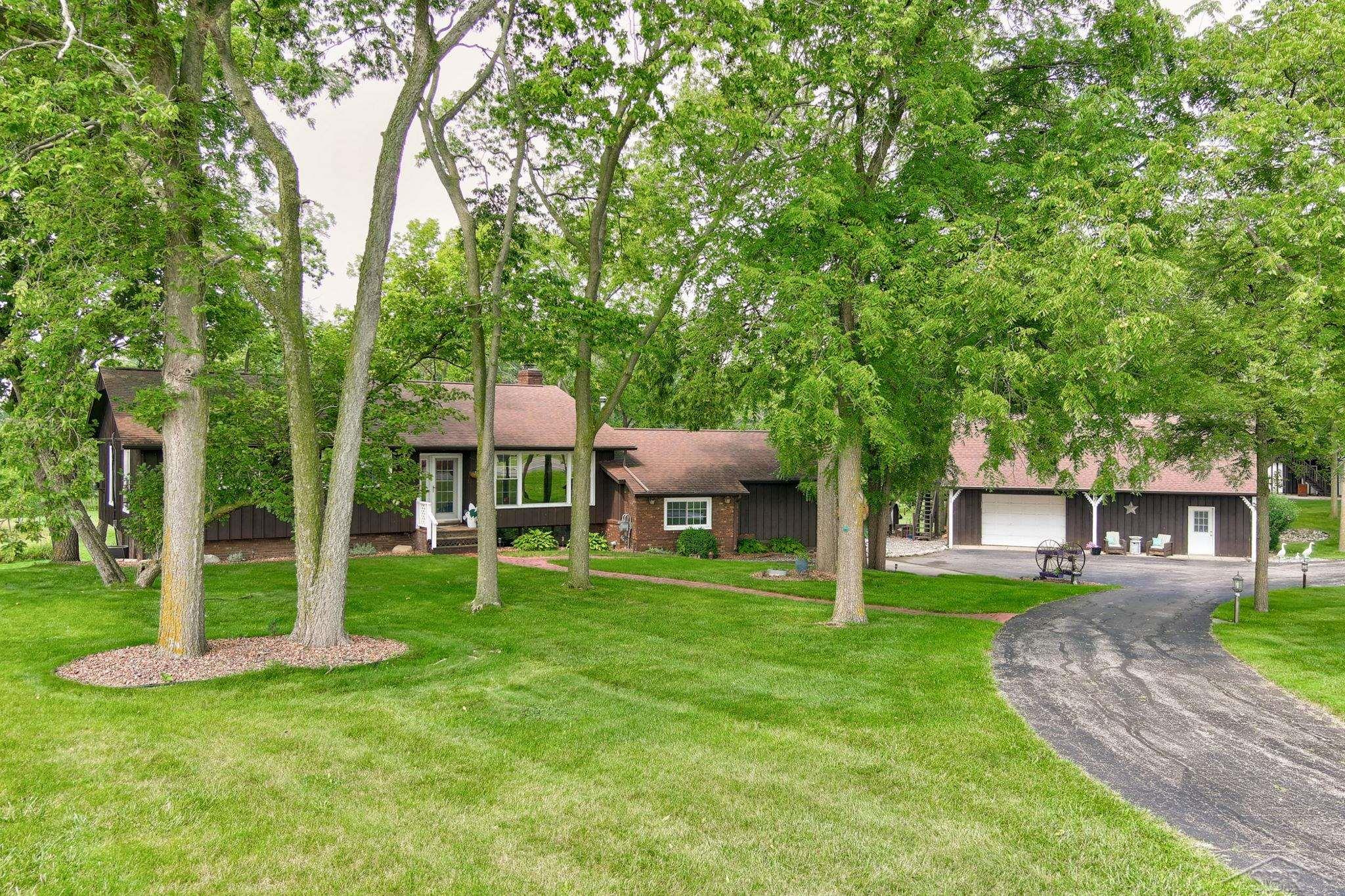 6315 Midland Road Freeland, MI 48623 - Photo 75 of 98 50117588-74.JPG
