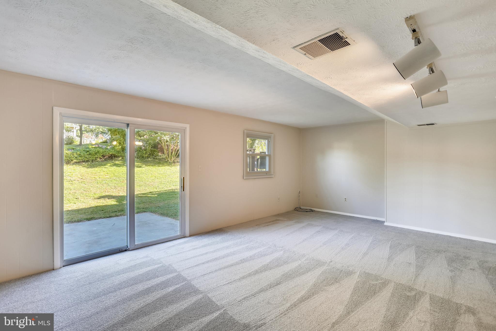 19404 Treadway Road Brookeville, MD 20833 - Photo 26 of 70 Gallery Image 26