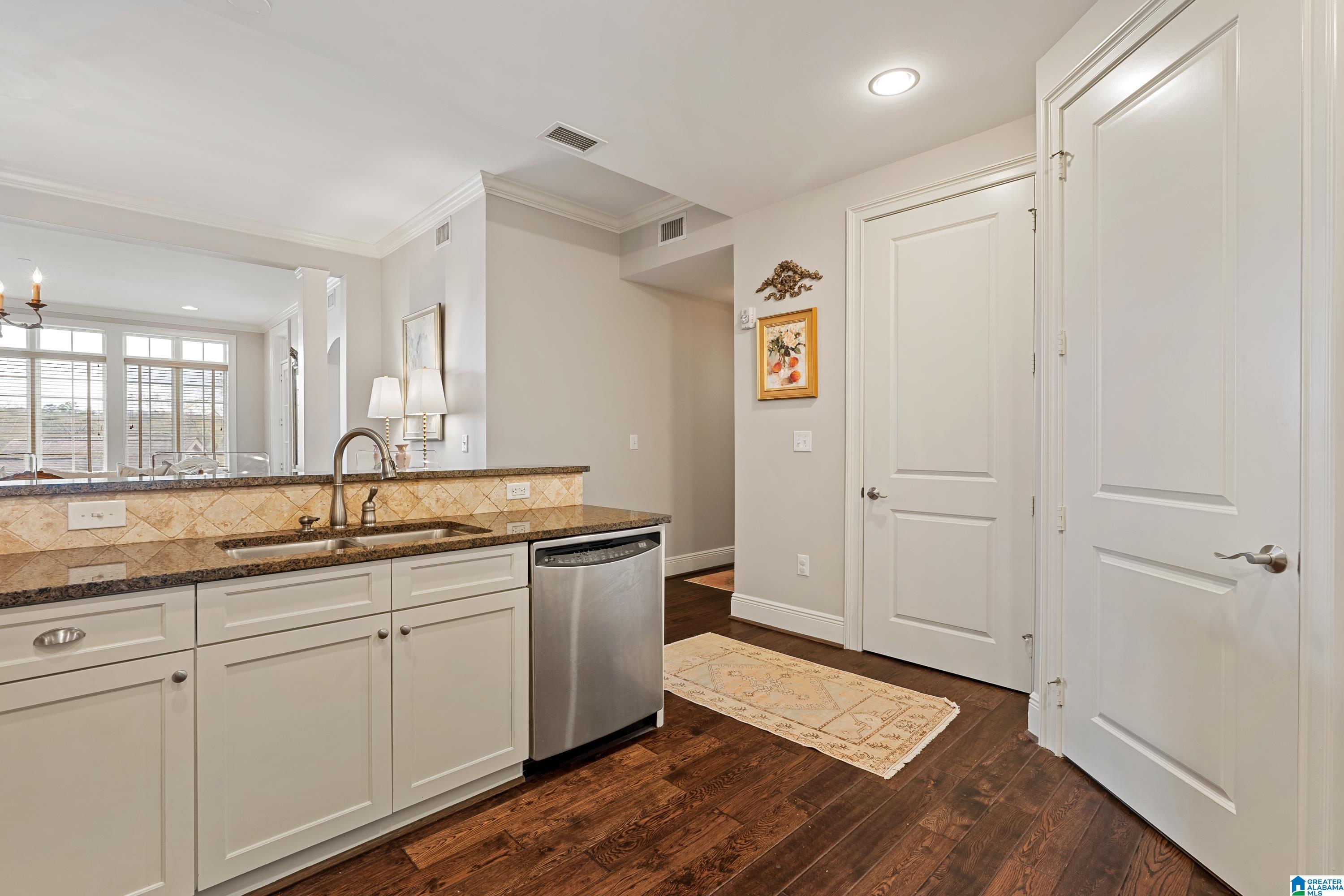 100 19th Street South, Unit 401 Birmingham, AL 35209 - Photo 18 of 51
