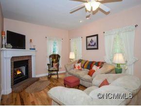 18 Manious Road Arden, NC 28704 - Photo 5 of 24 Gallery Image 5